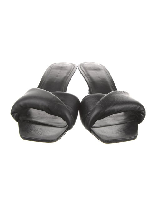 Studio Amelia Leather Slides