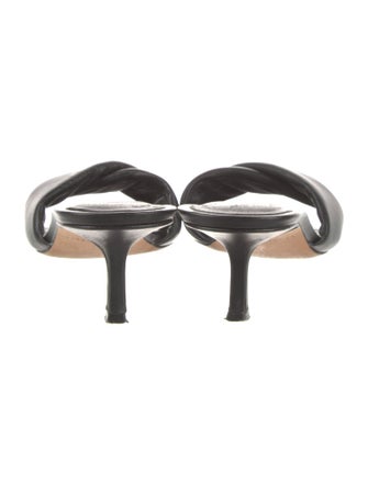 Studio Amelia Leather Slides