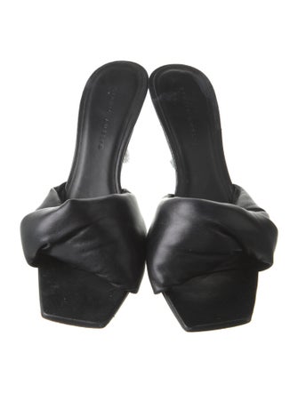 Studio Amelia Leather Slides
