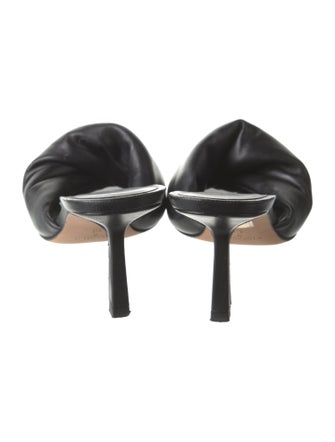 Studio Amelia Leather Slides