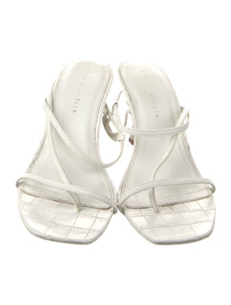 Studio Amelia Leather T-Strap Sandals