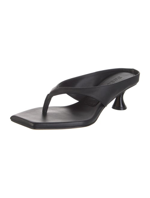 Studio Amelia Leather Slides