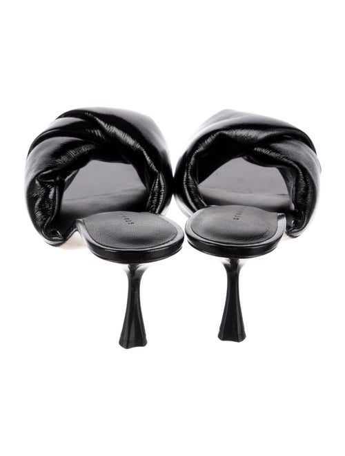 Studio Amelia Leather Slides