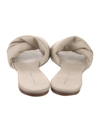 Studio Amelia Leather Slides
