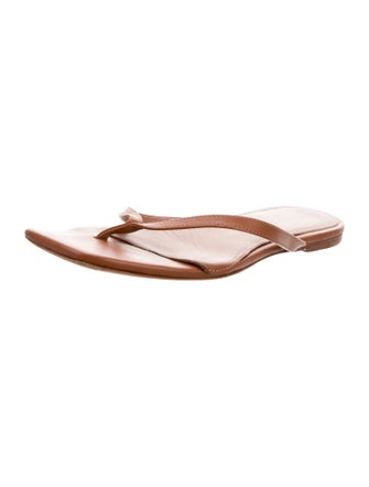 Studio Amelia Leather Slides