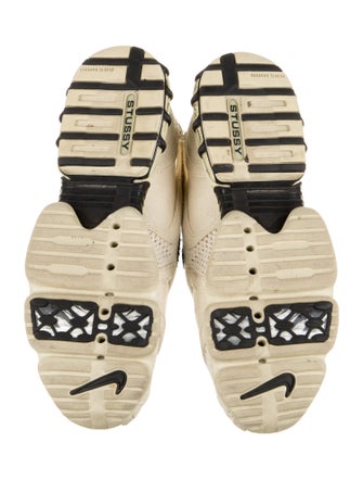 Stüssy x Nike Canvas Sneakers