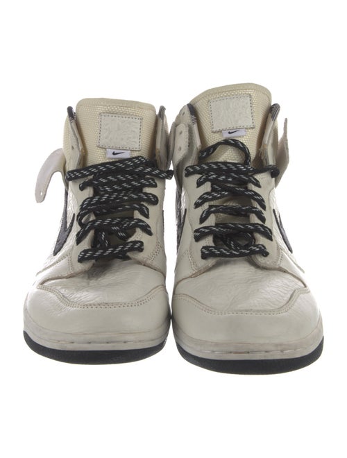 Stüssy x Nike World Tour Tokyo Sneakers