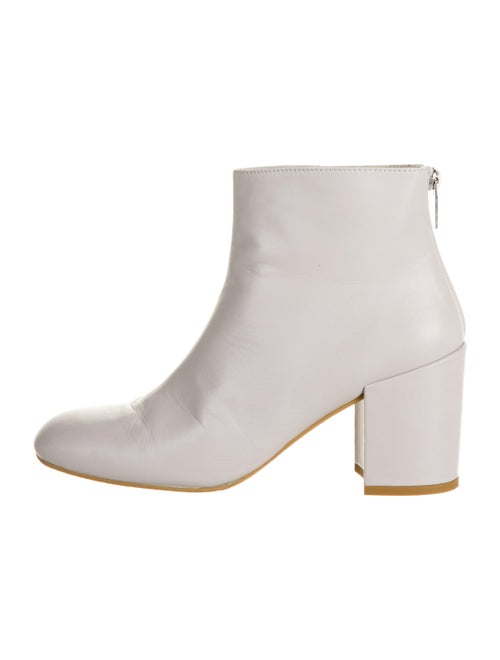 Stuart Weitzman Leather Boots White