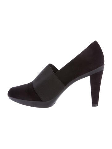 Stuart Weitzman Suede Round-Toe Pumps