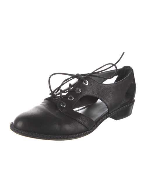 Stuart Weitzman Leather Cutout Accent Oxfords