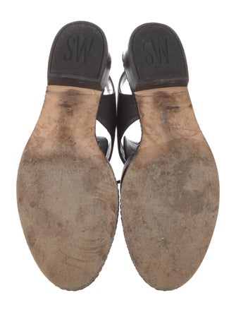 Stuart Weitzman Leather Cutout Accent Oxfords