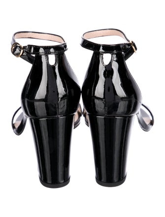 Stuart Weitzman Patent Leather Sandals