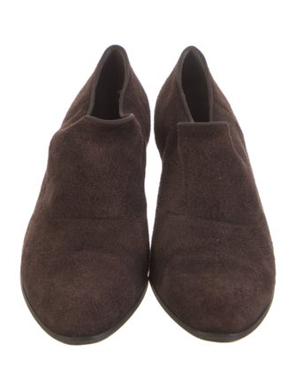 Stuart Weitzman Suede Printed Pumps