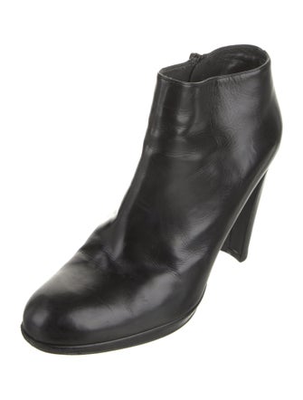 Stuart Weitzman Leather Boots