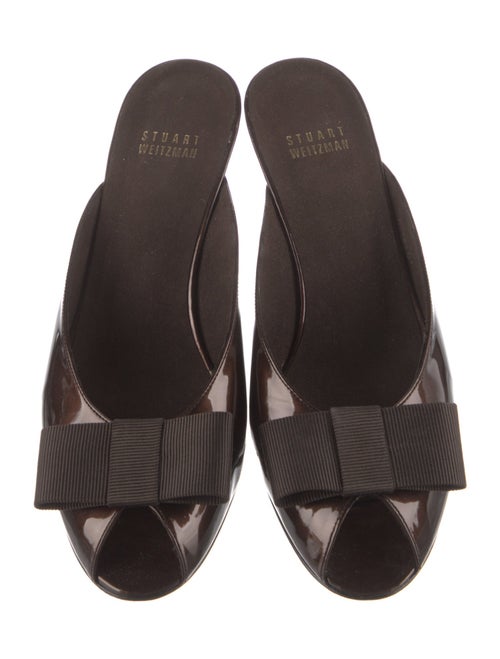 Stuart Weitzman Patent Leather Bow Accents Slides