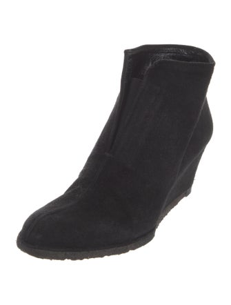 Stuart Weitzman Suede Boots