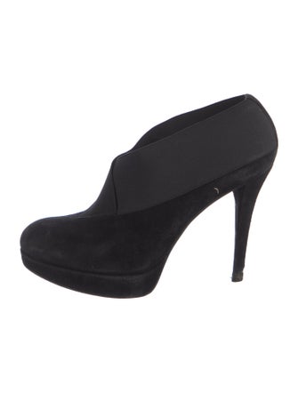 Stuart Weitzman Suede Pumps