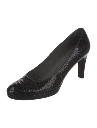 Stuart Weitzman Pumps