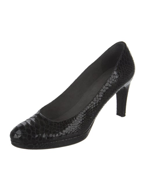 Stuart Weitzman Pumps