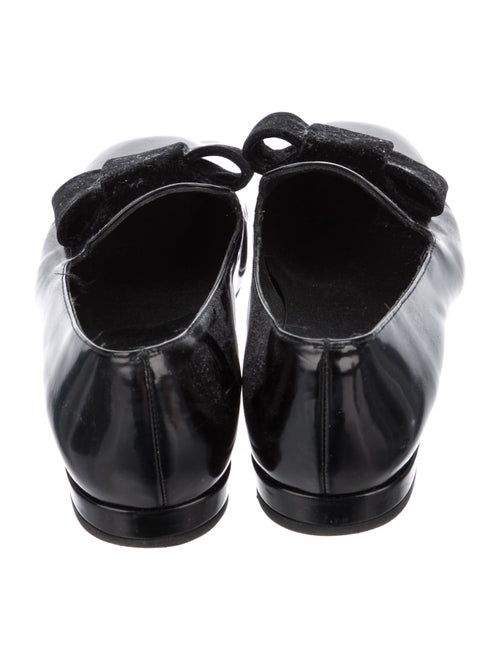 Stuart Weitzman Patent Leather Bow Accents Loafers