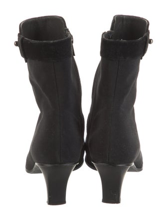 Stuart Weitzman Boots