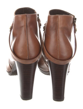 Stuart Weitzman Leather Boots