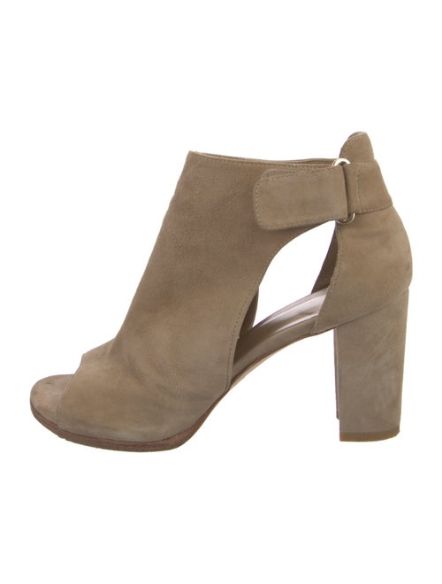 Stuart Weitzman Suede Sandals