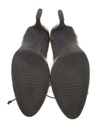 Stuart Weitzman Leather Pumps