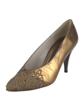 Stuart Weitzman Leather Lace Trim Embellishment Pumps