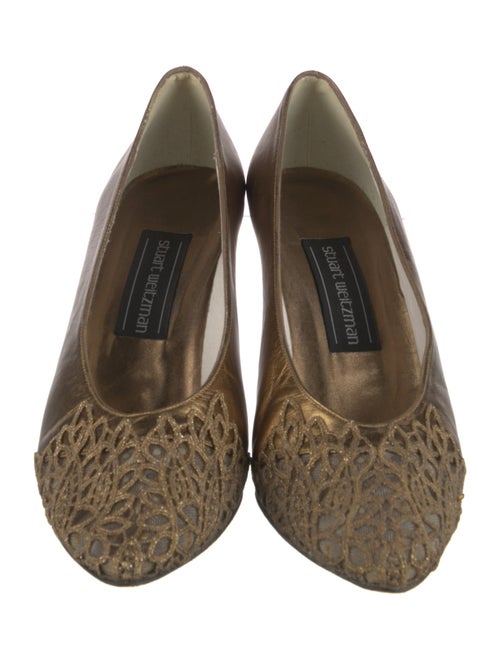 Stuart Weitzman Leather Lace Trim Embellishment Pumps
