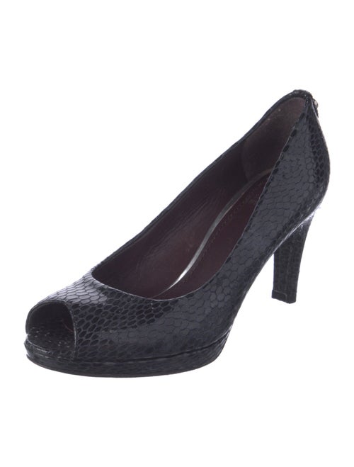 Stuart Weitzman Leather Pumps