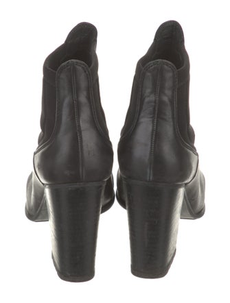 Stuart Weitzman Leather Chelsea Boots