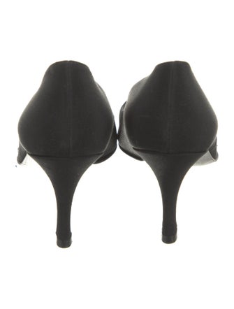 Stuart Weitzman Patterned Pumps