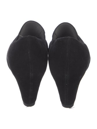 Stuart Weitzman Suede Pumps