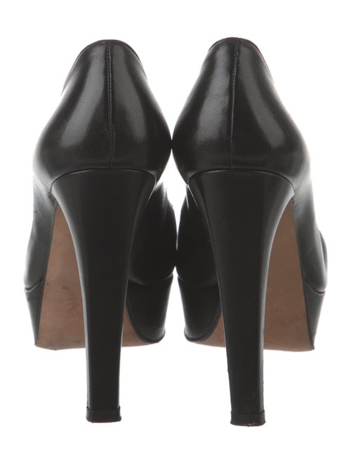 Stuart Weitzman Leather Pumps