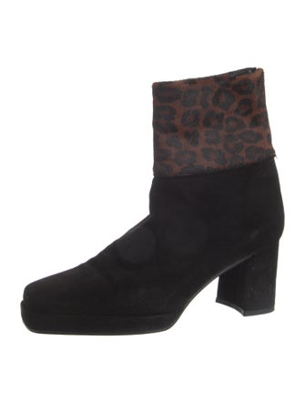 Stuart Weitzman Suede Boots