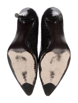 Stuart Weitzman Leather Pumps