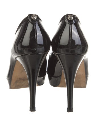 Stuart Weitzman Patent Leather Pumps