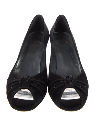 Stuart Weitzman Satin Bow Accents Pumps