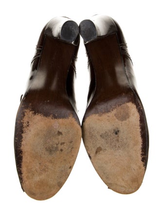 Stuart Weitzman Patent Leather Pumps