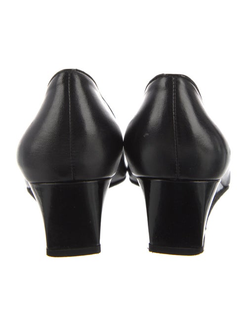 Stuart Weitzman Leather Chain-Link Accents Ballet Flats