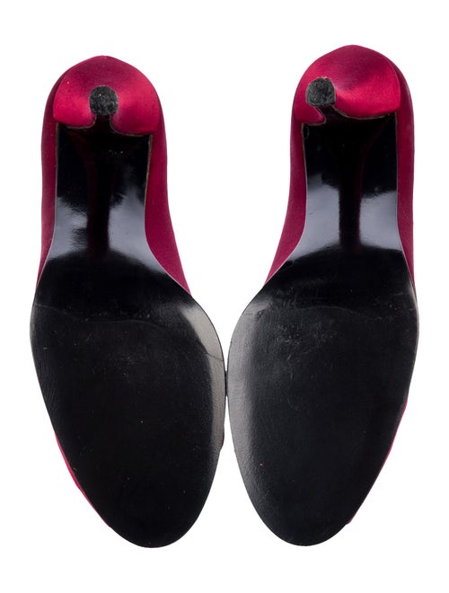 Stuart Weitzman Velvet Crystal Embellishments Pumps