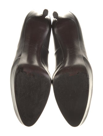 Stuart Weitzman Leather Pumps