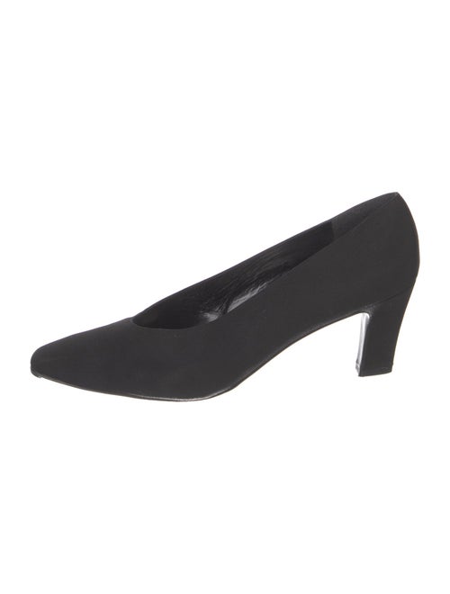 Stuart Weitzman Pumps