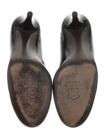 Stuart Weitzman Patent Leather Pumps