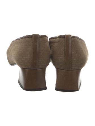 Stuart Weitzman Pumps