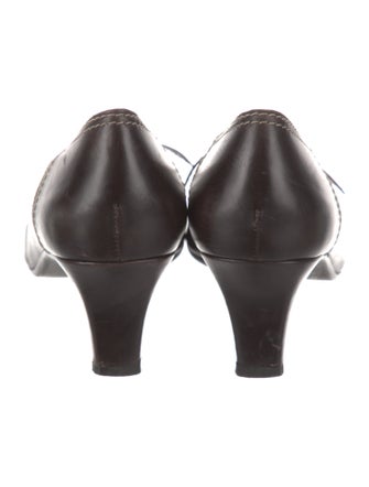 Stuart Weitzman Leather Bow Accents Pumps