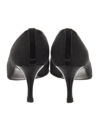 Stuart Weitzman Pumps