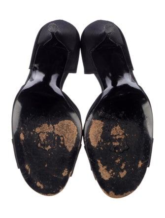 Stuart Weitzman Satin Bow Accents Sandals