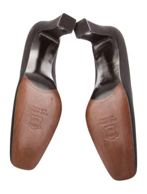 Stuart Weitzman Pumps